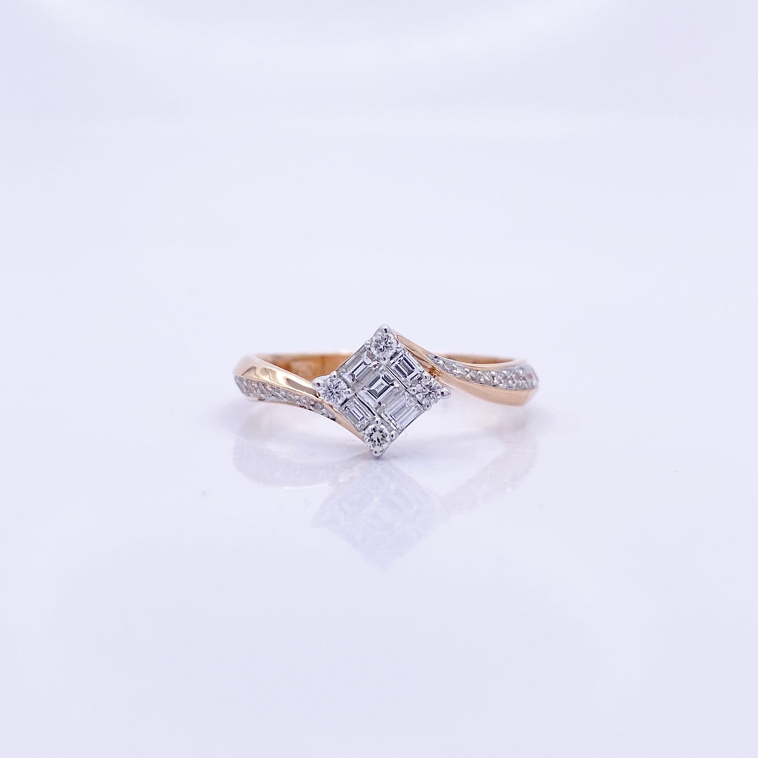 Diamond Ring - R6585
