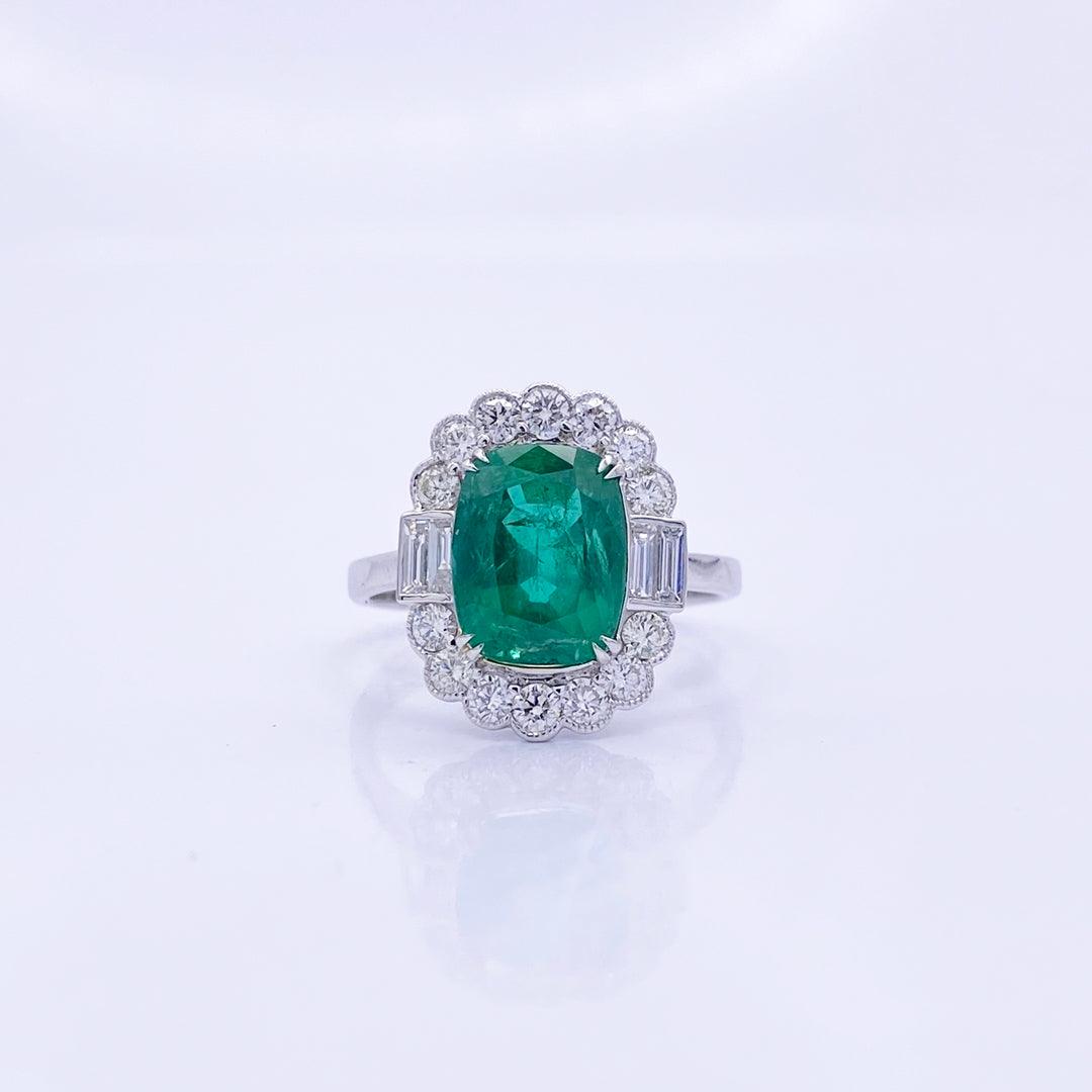 Emerald Diamond Ring -R159/9