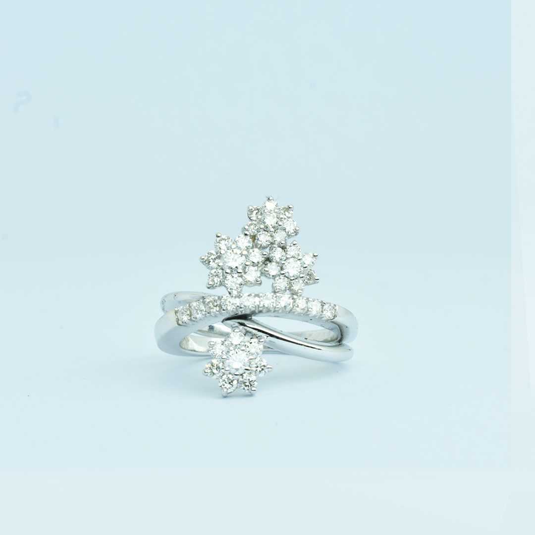 Diamond Ring - 3523