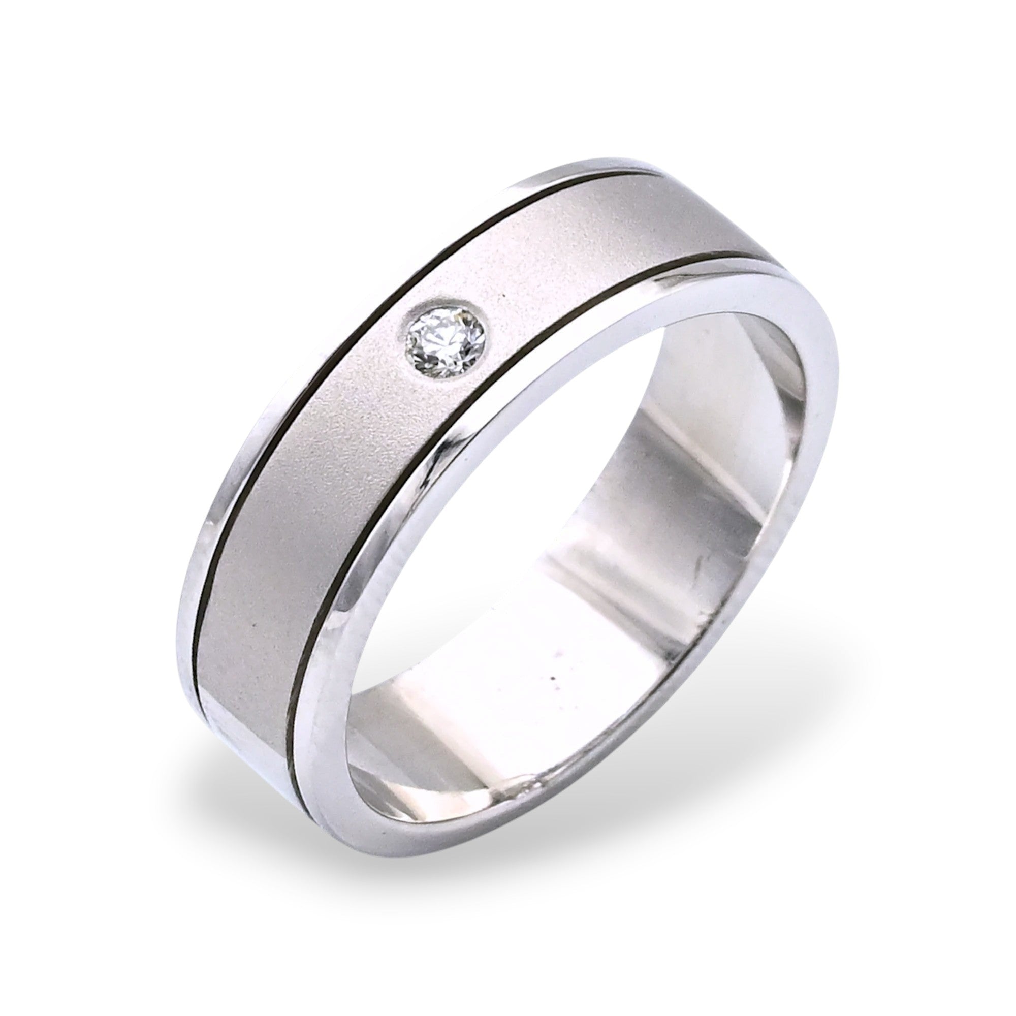 Kef Diamonds palladium men's ring featuring a 0.08 ct round brilliant diamond with a brushed matte finish and polished edges.