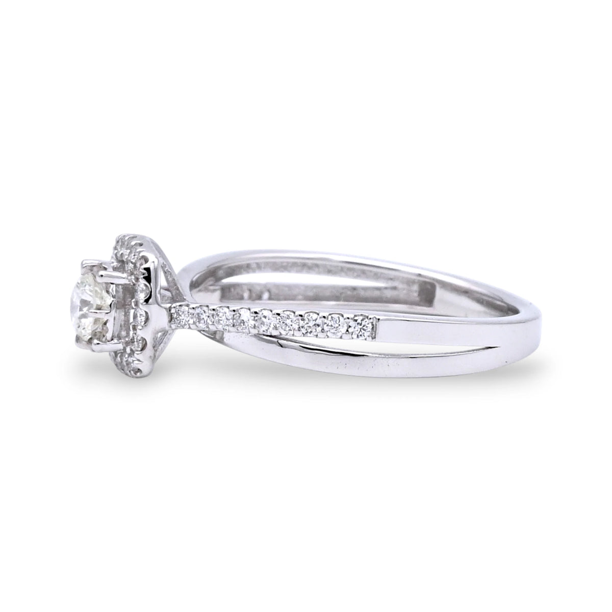 Solitaire Cushion Halo Diamond Ring - KR137
