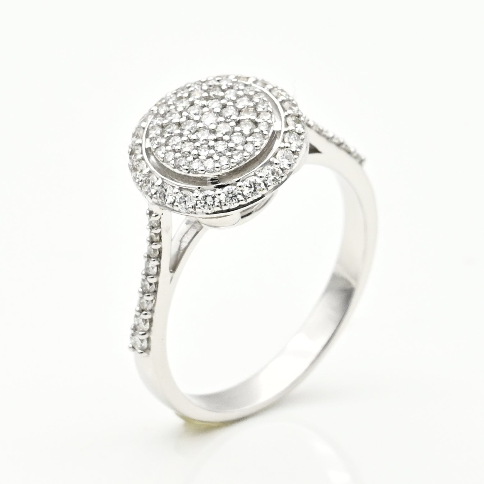 Round Cluster Halo Diamond Ring - R7/4