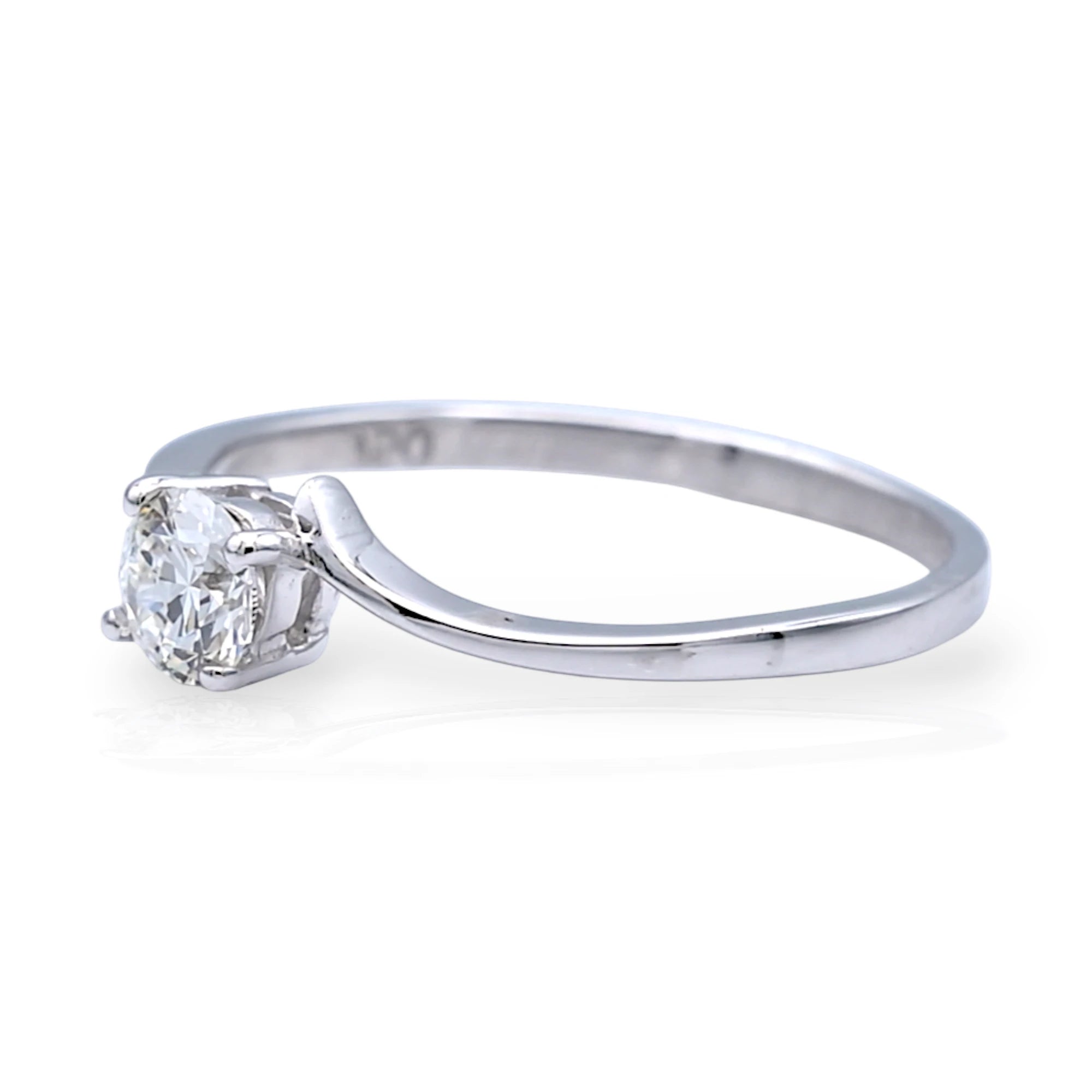 Solitaire Diamond Ring - KR111