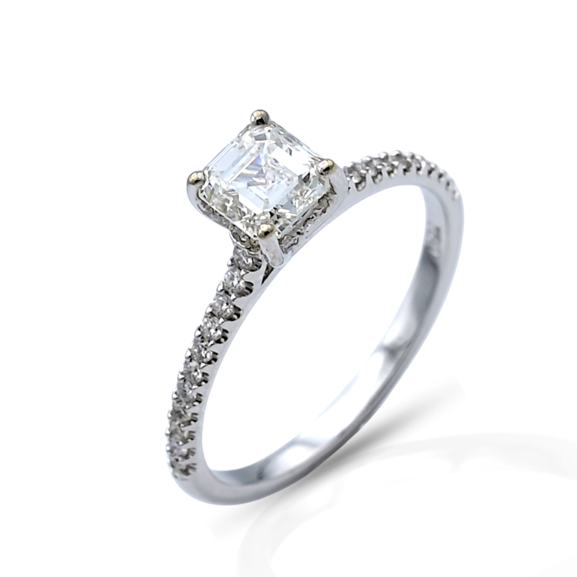Asscher Cut Solitaire Diamond Ring - R34/15B