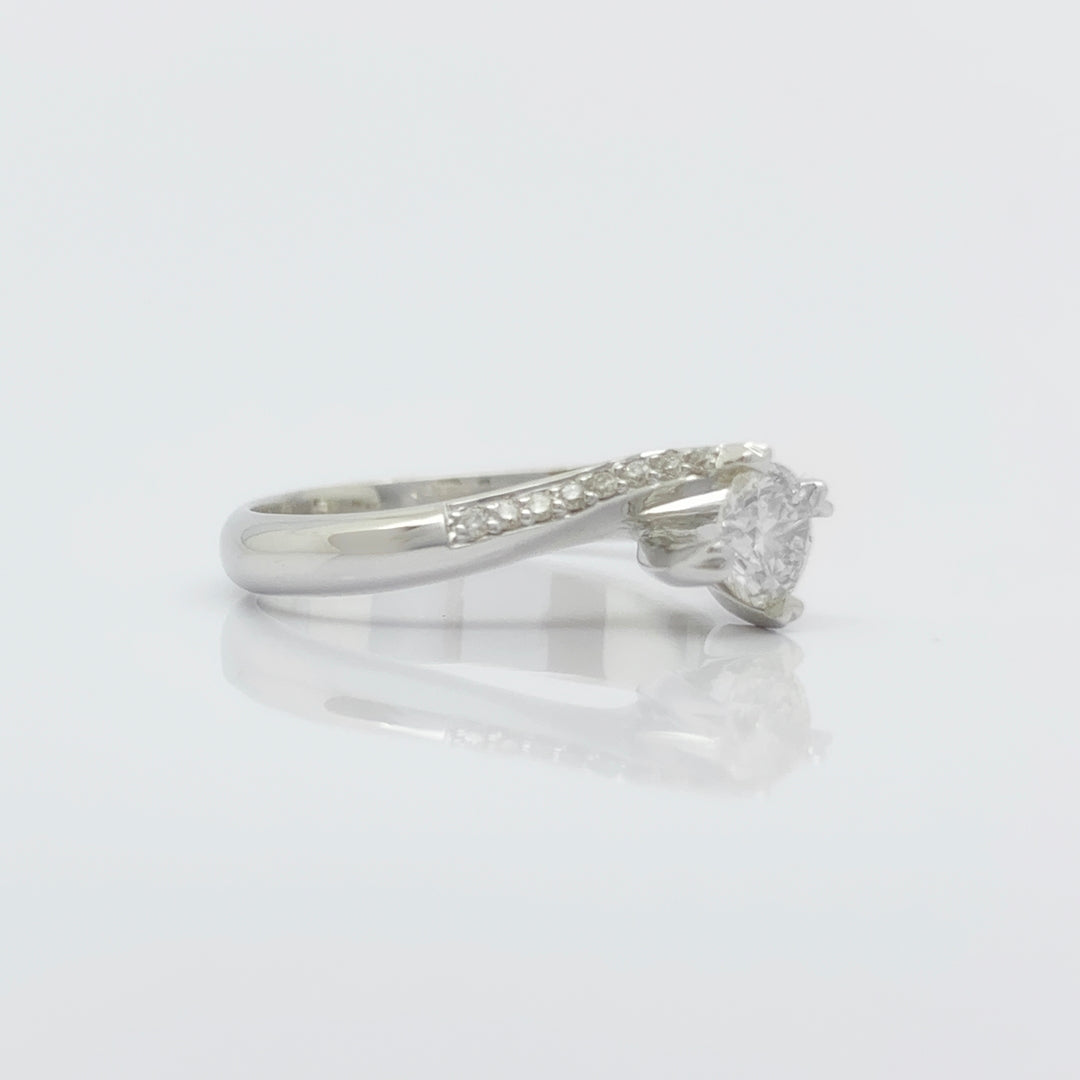 Solitaire Diamond Ring - R90/11