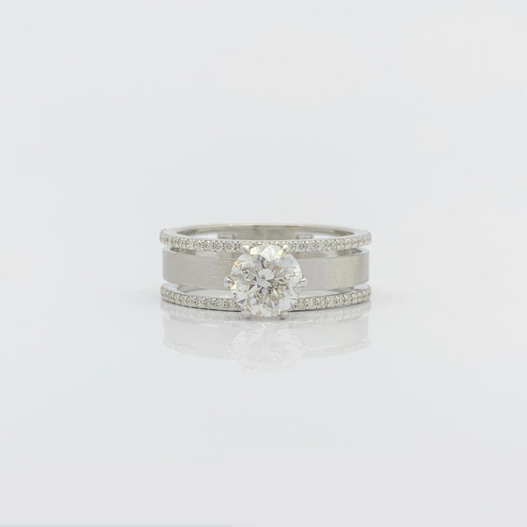 Solitaire Diamond Ring - R6126