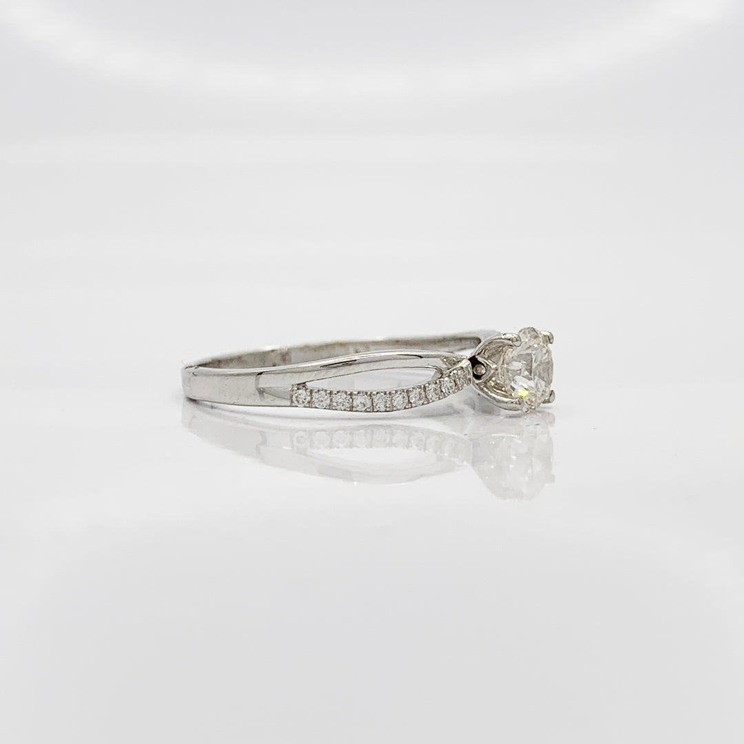 Solitaire Diamond Ring - R6389