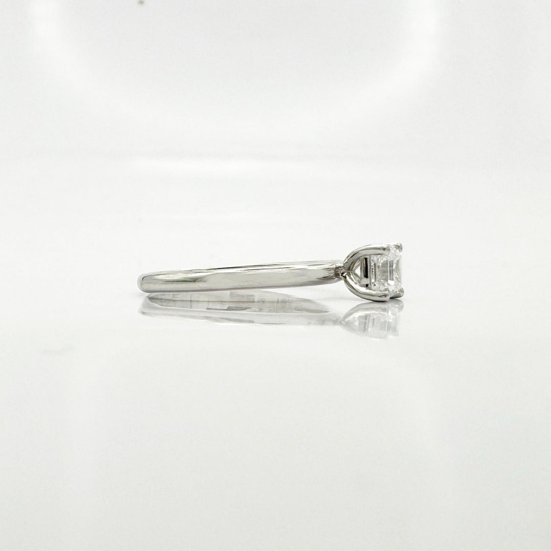 Emerald Cut Diamond Ring - R40/14