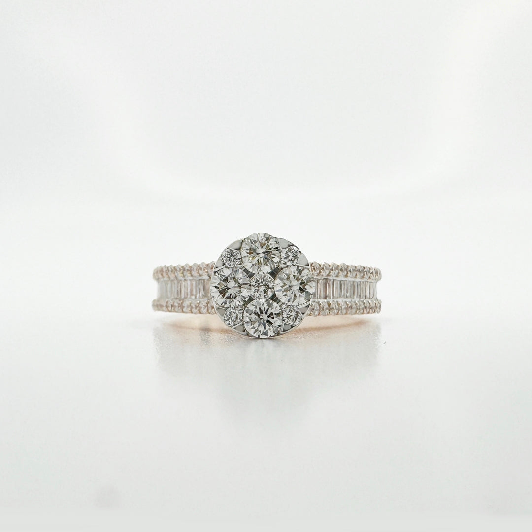 Round Diamond Ring with Baguettes - R6281