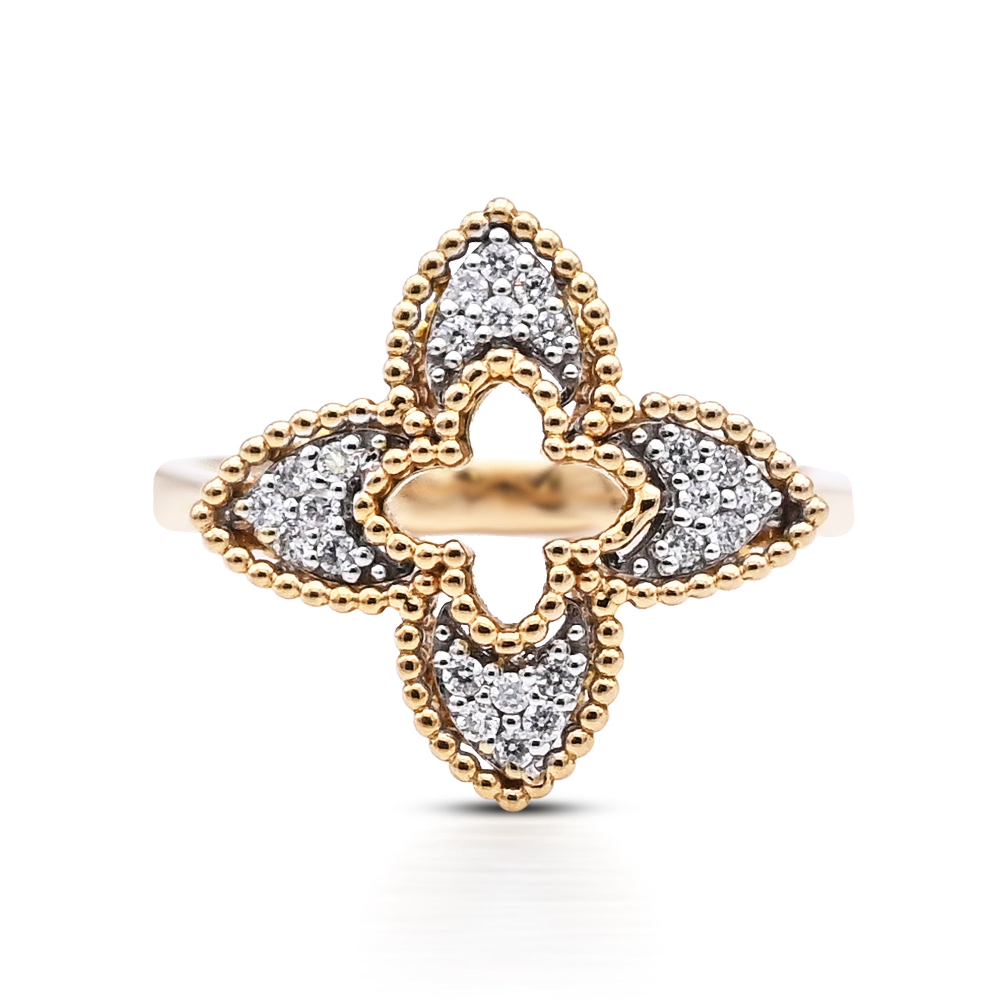 Clover Diamond Ring R102/4