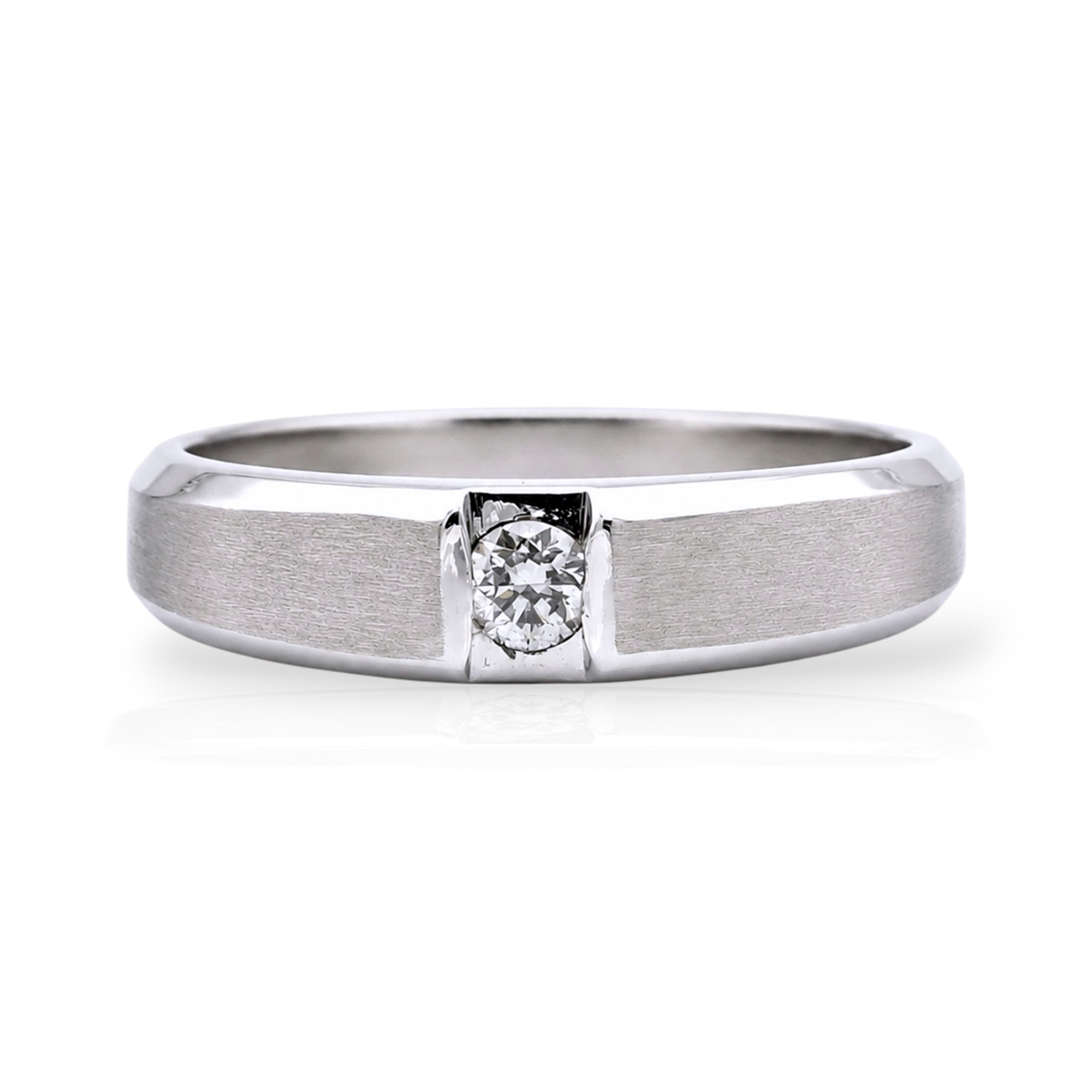 Kef Diamonds white palladium men's ring featuring a 0.18 ct round brilliant diamond with a brushed satin finish.